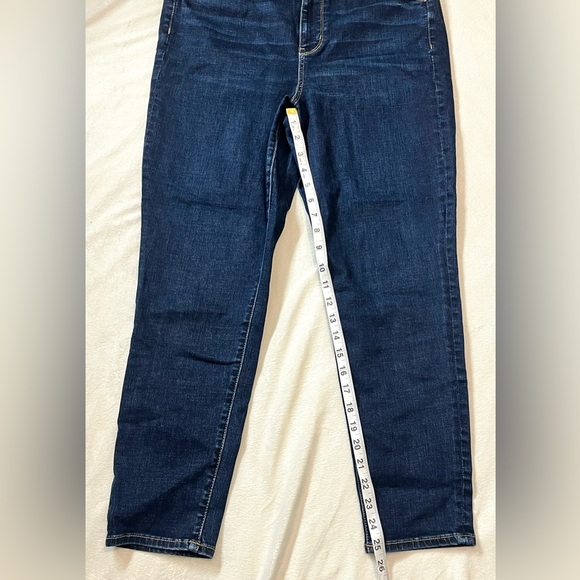 American Eagle Blue Women's Curvy Super Hi-Rise Denim Jegging Jeans 16 Short - Picture 6 of 14
